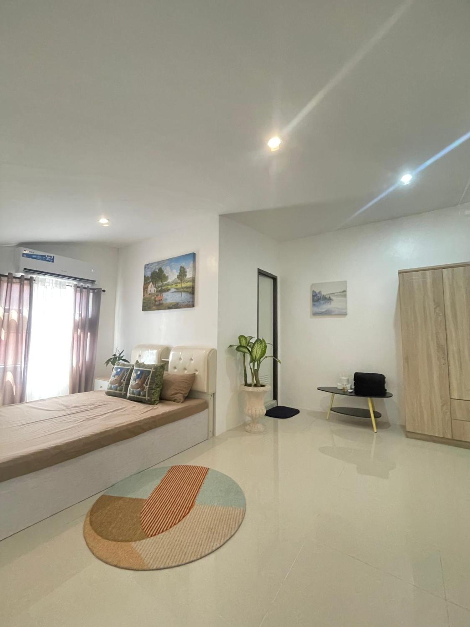 The Penthouse Suite Lapu-Lapu City Esterno foto