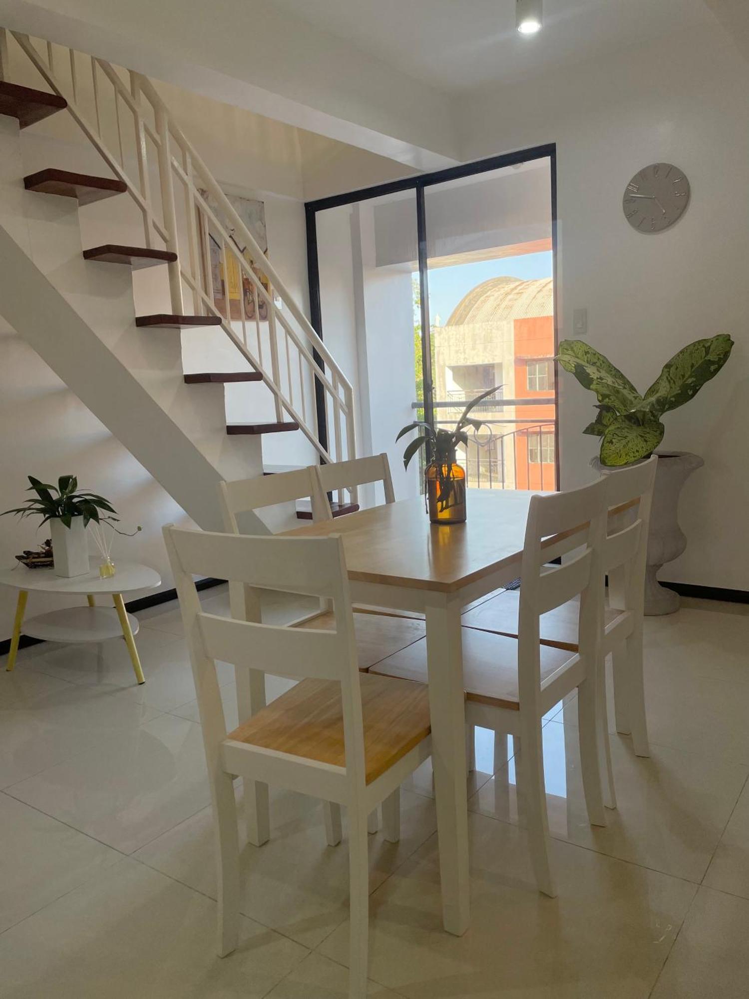 The Penthouse Suite Lapu-Lapu City Esterno foto