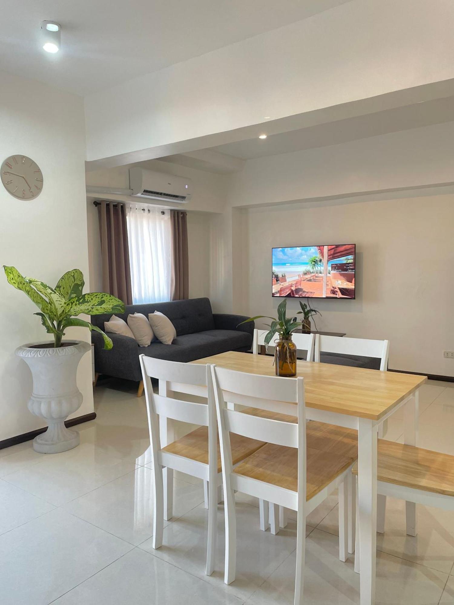 The Penthouse Suite Lapu-Lapu City Esterno foto